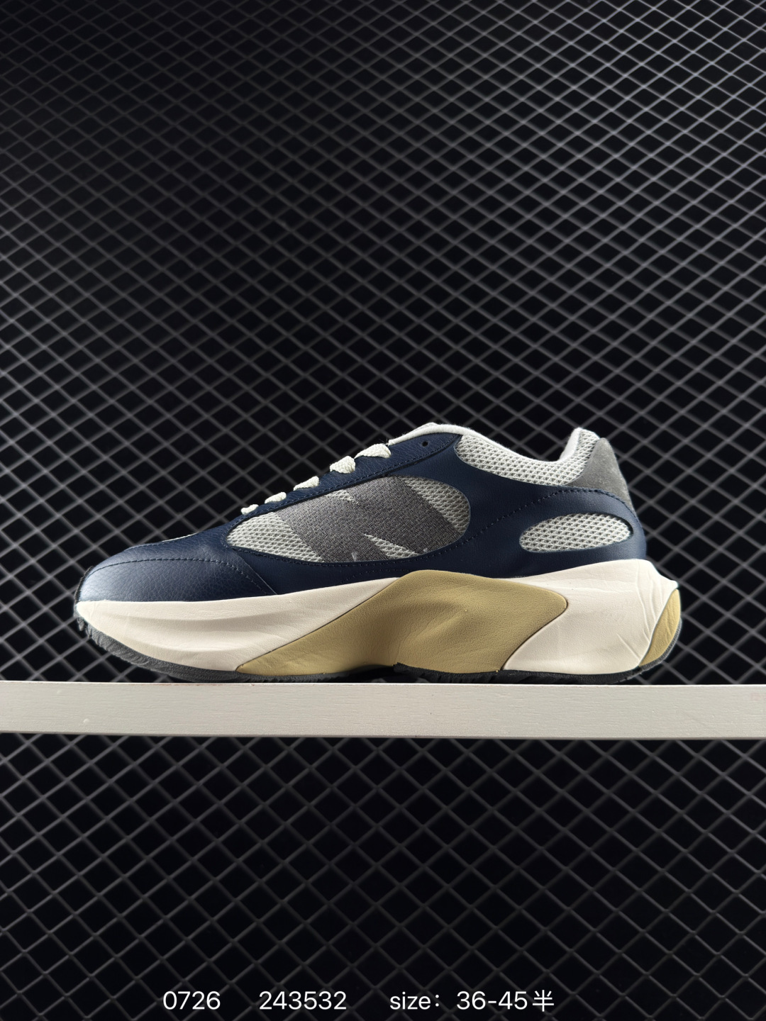 New Balance Warped Runner UWRPOMOB